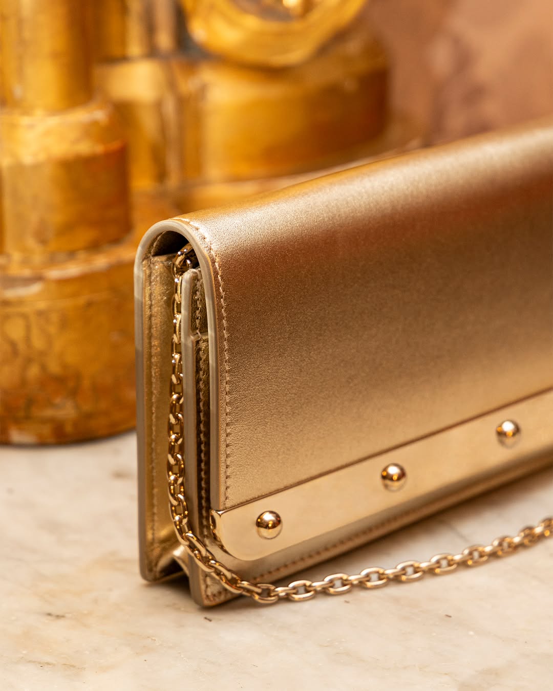 Luisa, dettaglio inferiore